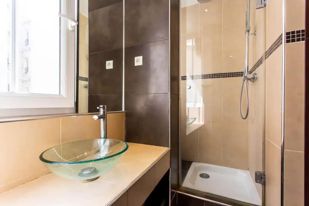Apartment Hsh Magnifique Clery Sentier Paris