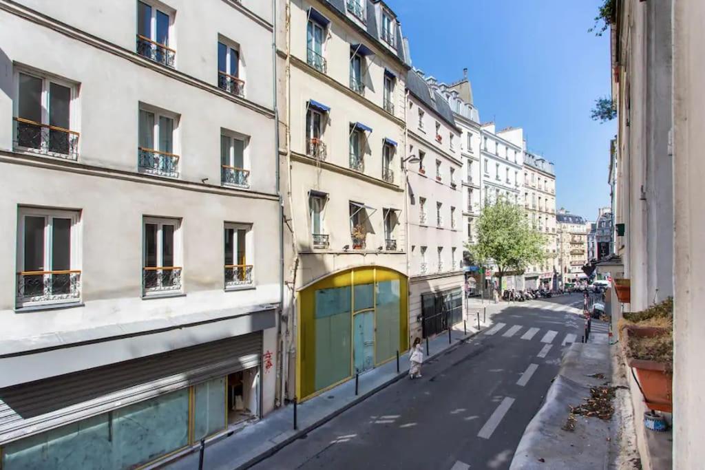 Hsh Magnifique Clery Sentier Paris